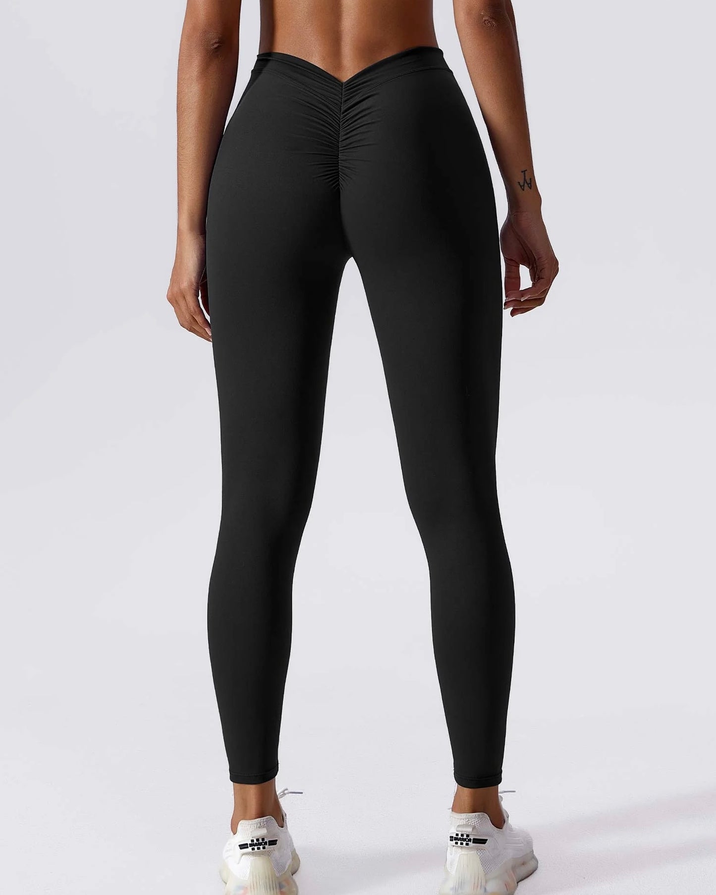 Go Time V-Back Scrunch Butt Leggings